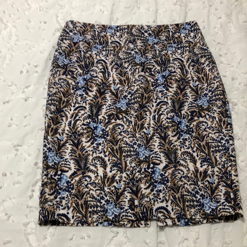 Floral pencil skirt